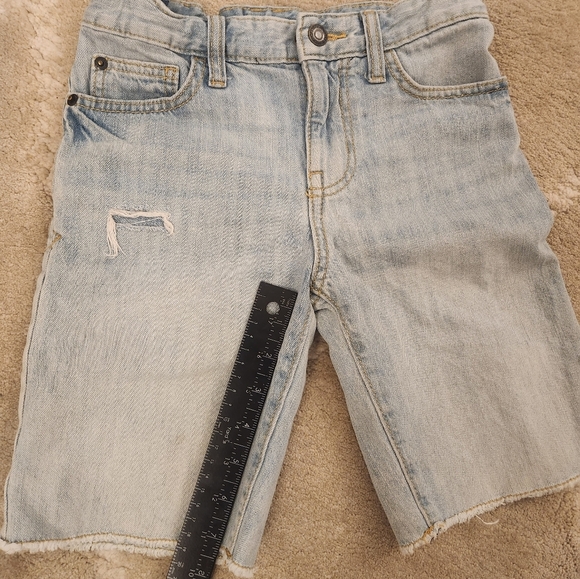 CAT & JACK~Target Girls distressed denim skinny shorts blue Size 10 - Picture 3 of 12